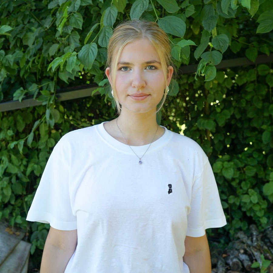 Rieke Schweighauser (sie)